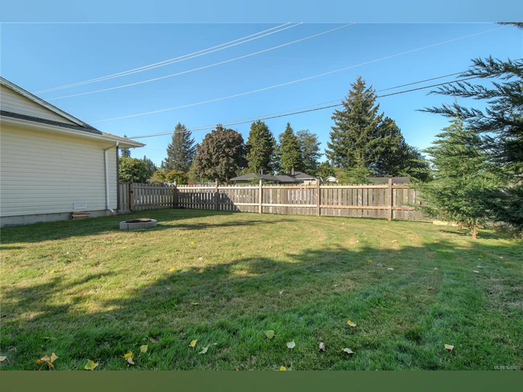1890 15th Avenue, Campbell River, BC, V9W 4J9 - 30