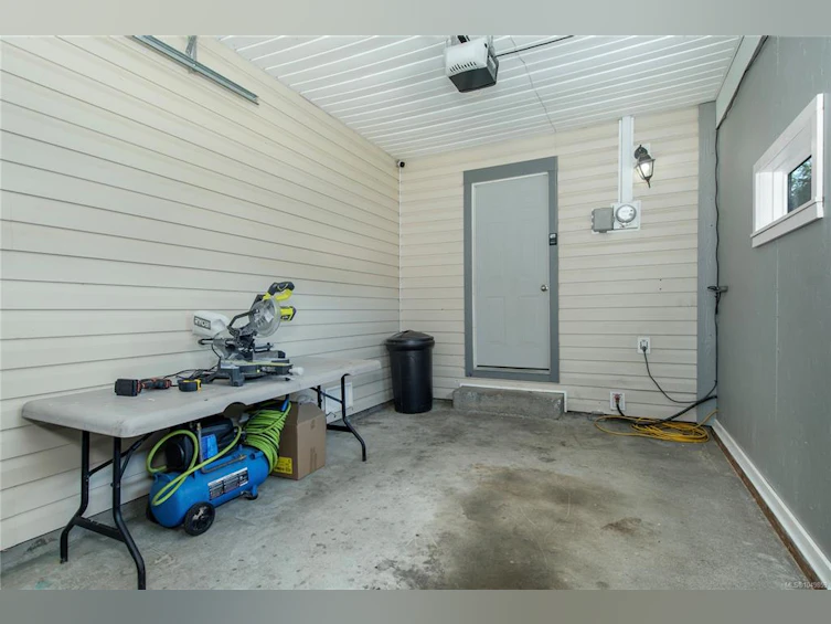 1890 15th Avenue, Campbell River, BC, V9W 4J9 - 21