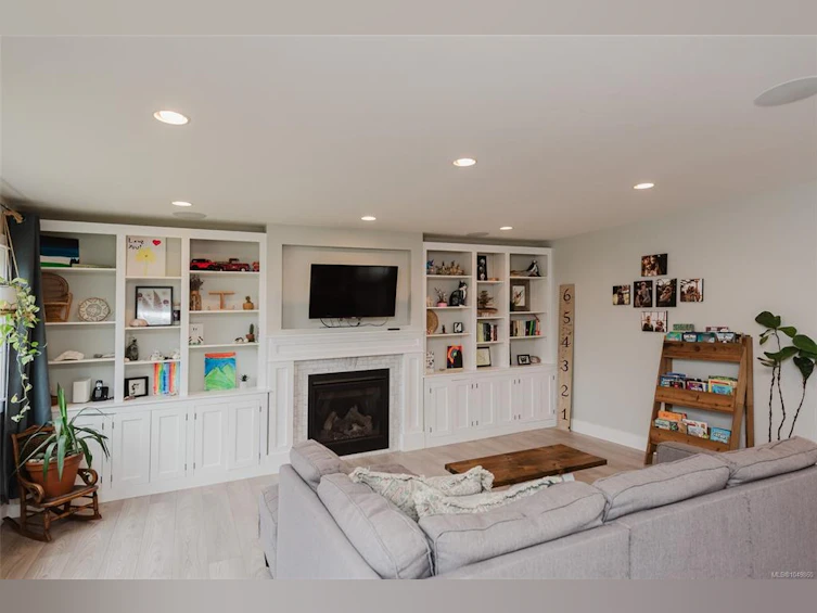 2086 Eardley Road, Campbell River, BC, V9W 1L4 - 3