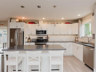 2086 Eardley Road - 4