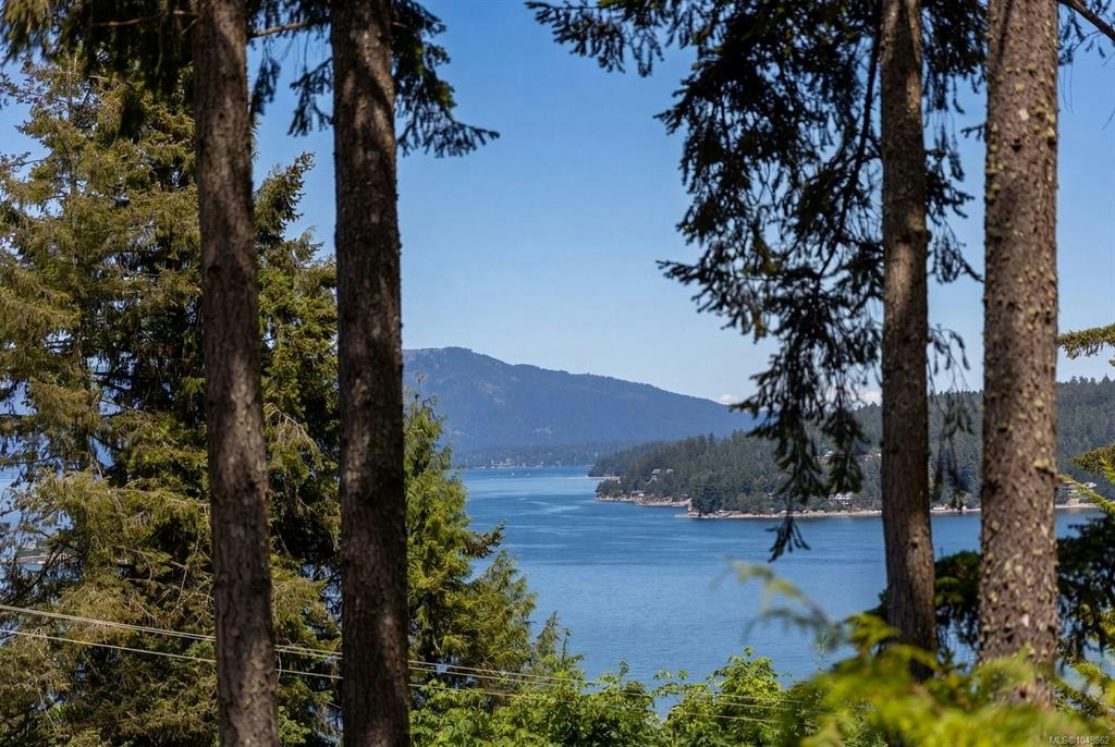 7084 Willis Point Road, Central Saanich, BC, V9E 2A1