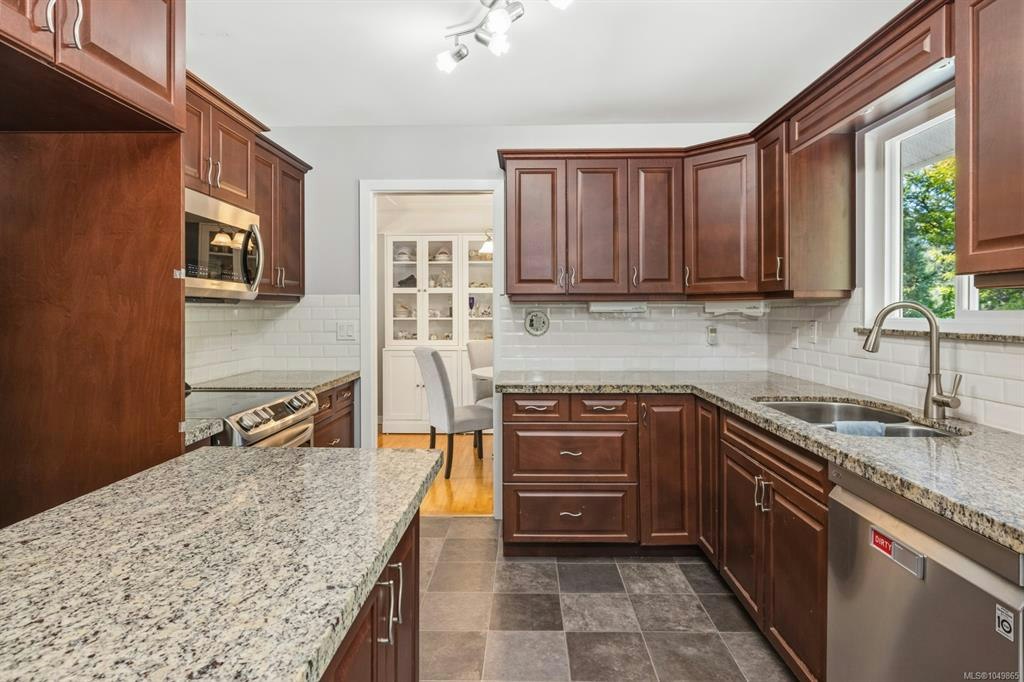 2815 Ortona Road, Duncan, BC, V9L 6B8 - 12