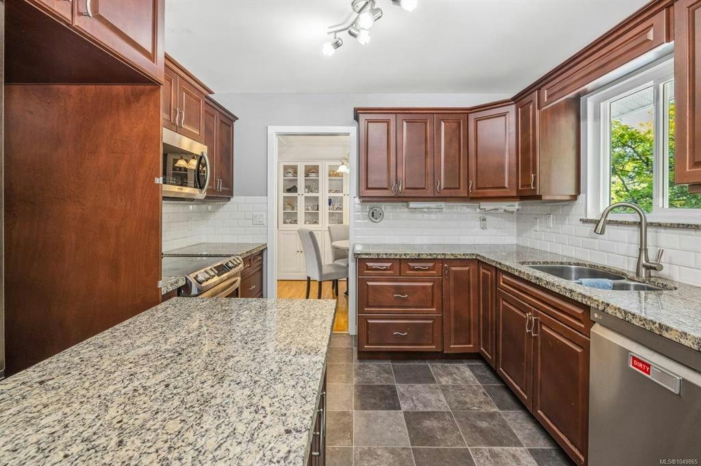 2815 Ortona Road, Duncan, BC, V9L 6B8 - 16