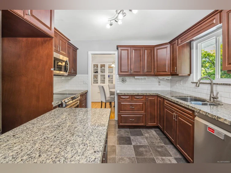 2815 Ortona Road, Duncan, BC, V9L 6B8 - 16