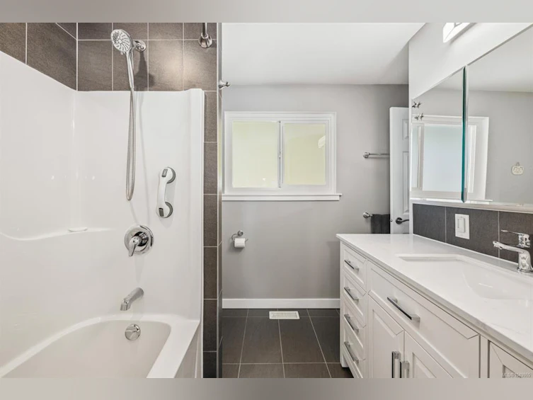2815 Ortona Road, Duncan, BC, V9L 6B8 - 25