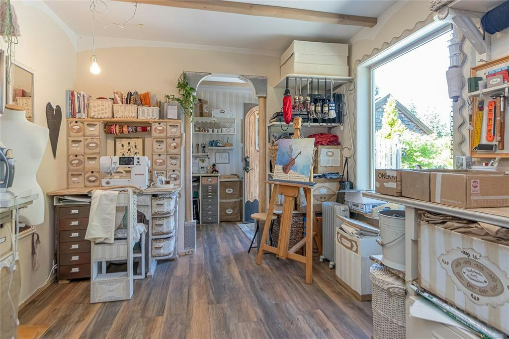 1860 Ashling Road, Qualicum Beach, BC, V9K 2V1 - 60