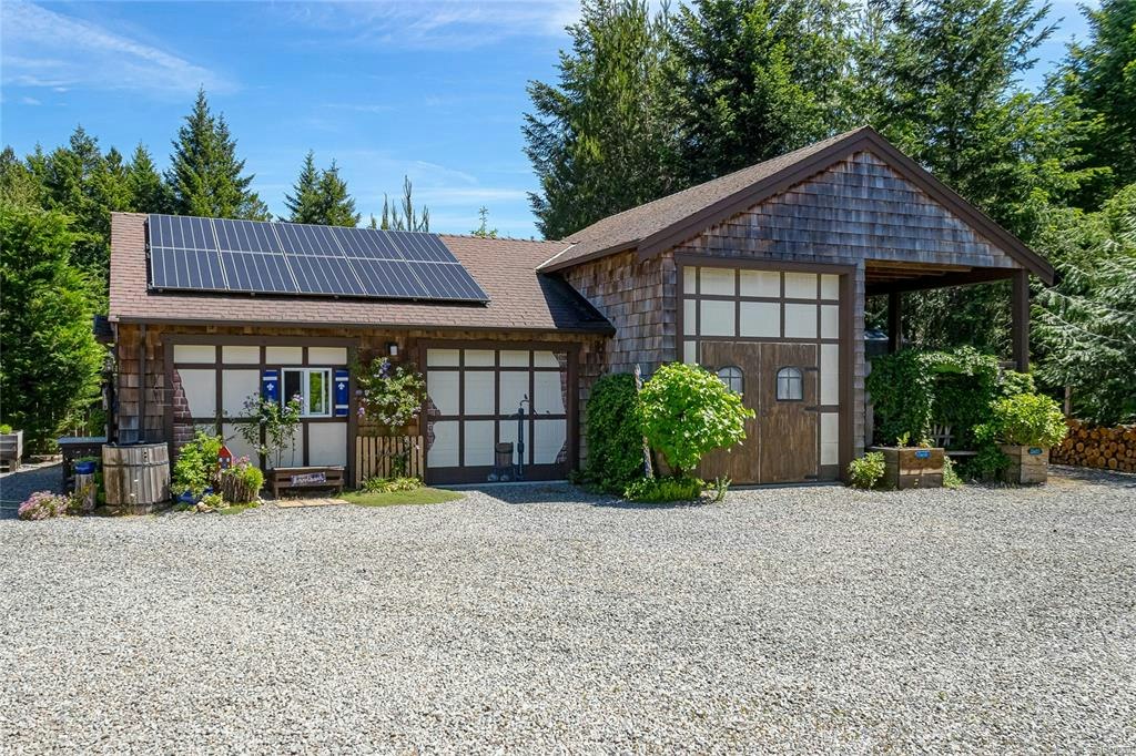 1860 Ashling Road, Qualicum Beach, BC, V9K 2V1 - 9