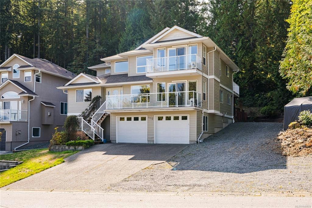 452 Thetis Drive - 2
