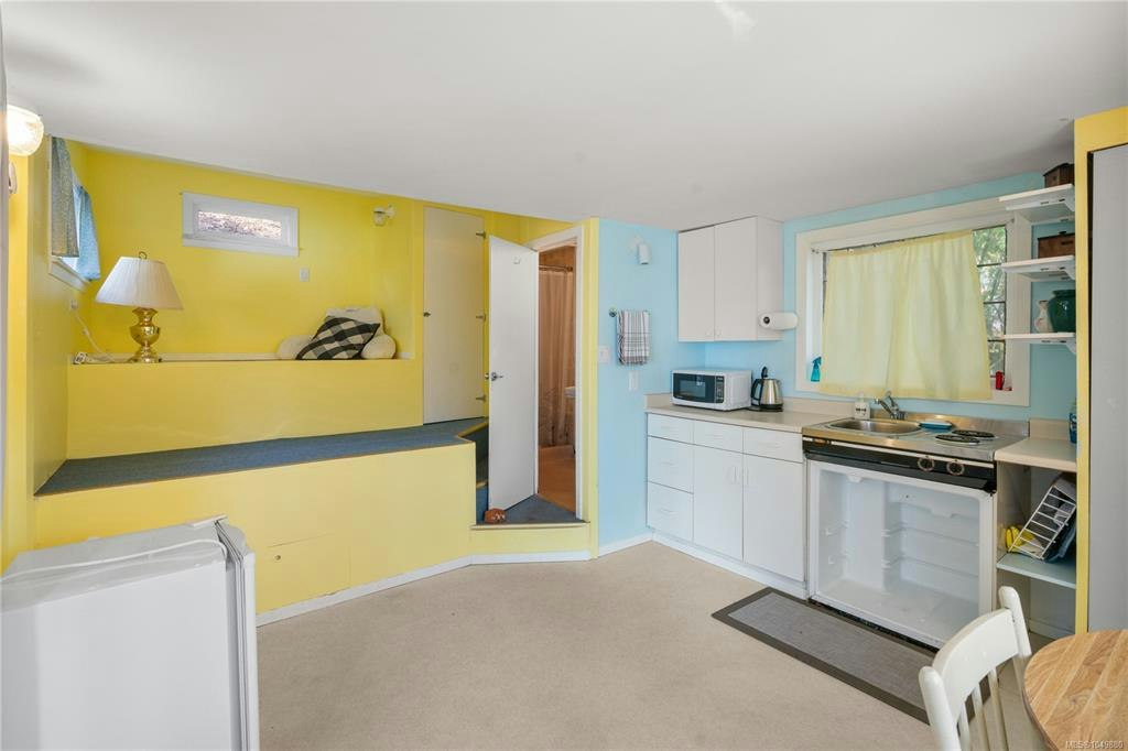 310 Bessborough Avenue, View Royal, BC, V9B 1T7 - 11