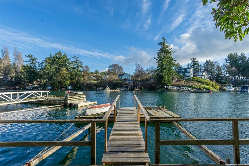 310 Bessborough Avenue, View Royal, BC, V9B 1T7 - 3