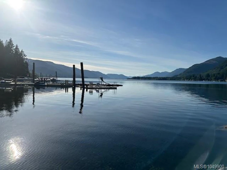 3-8290 Sa Seen Os Road, Youbou, BC, V0R 3E1 - 5