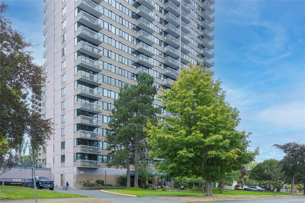 303-647 Michigan Street, Victoria, BC, V8V 1S9