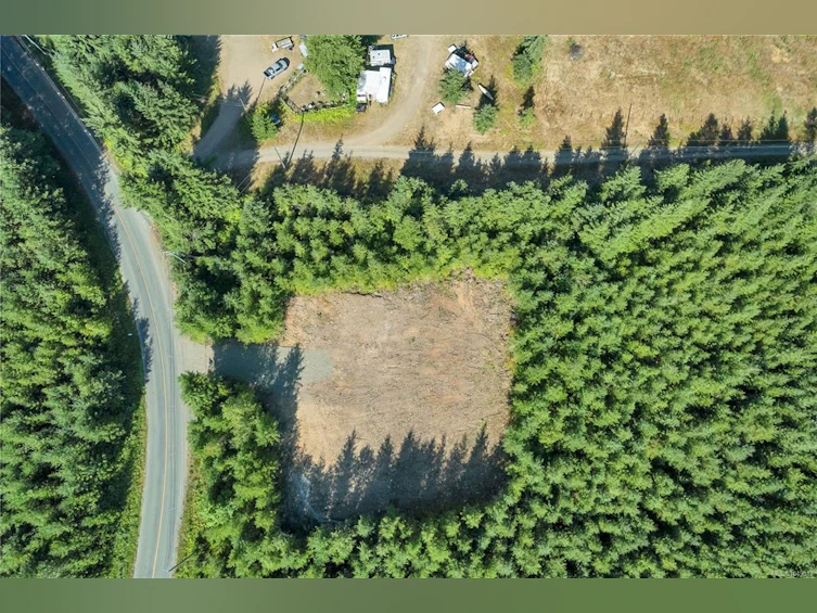 Lot 1 York Road, Campbell River, BC, V9H 1B1 - 3