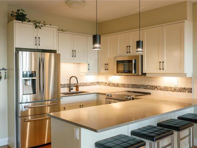 419-6310 Mcrobb Avenue - 4