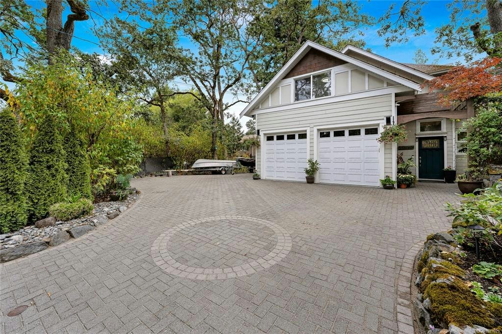 4151 Quadra Street, Saanich, BC, V8X 1L1