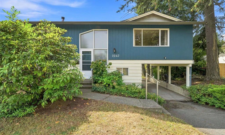 2247 Rosstown Road
