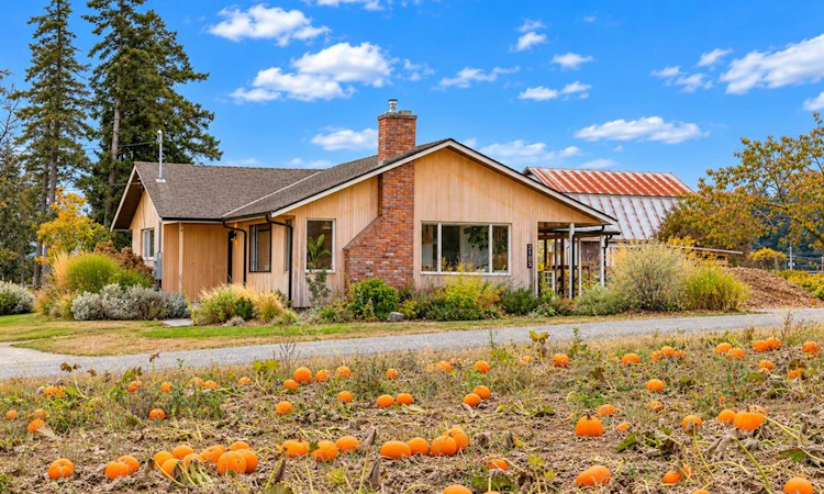 2105 Straitsview Road