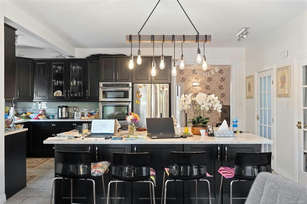 1746 Pembroke Street, Victoria, BC, V8R 1W6 - 12