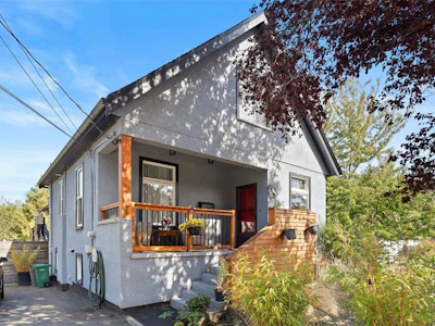 1746 Pembroke Street - 2