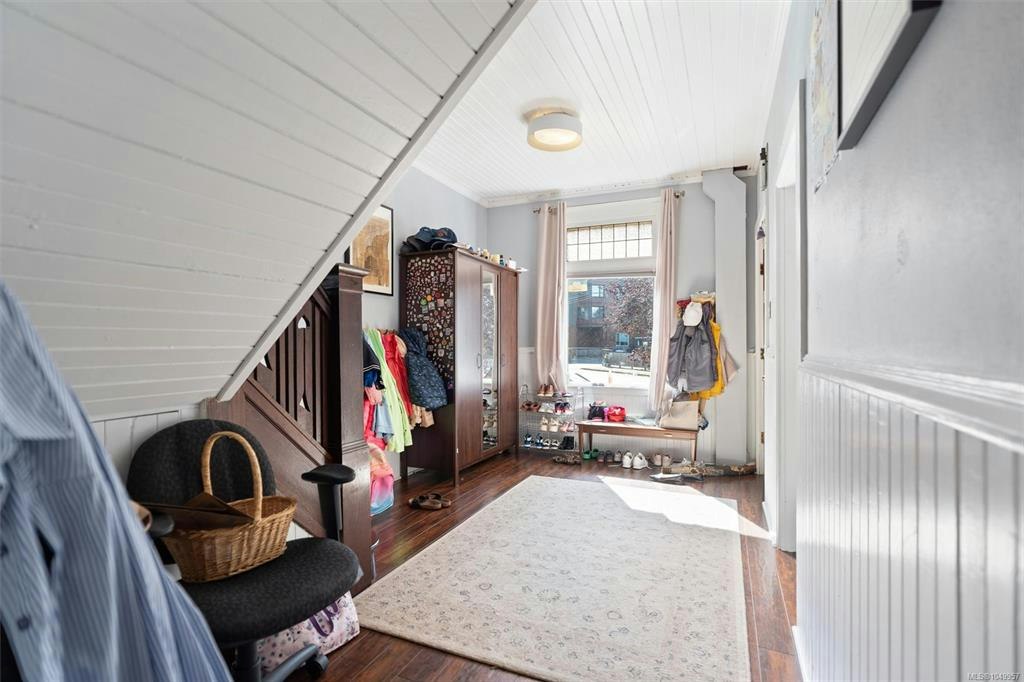 1746 Pembroke Street, Victoria, BC, V8R 1W6 - 8