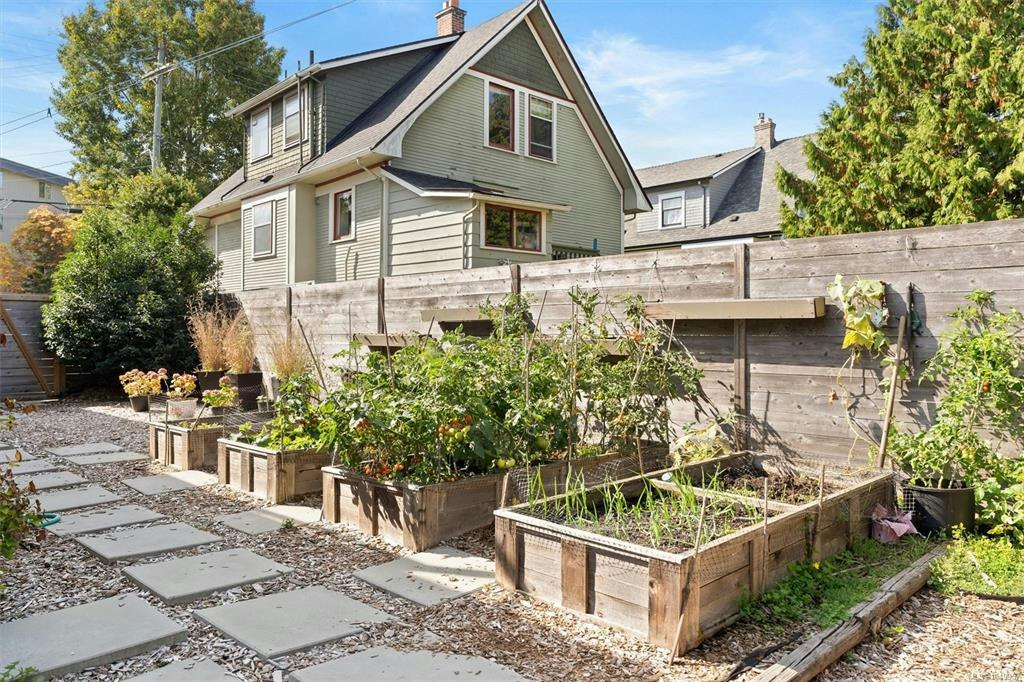 1746 Pembroke Street, Victoria, BC, V8R 1W6 - 37