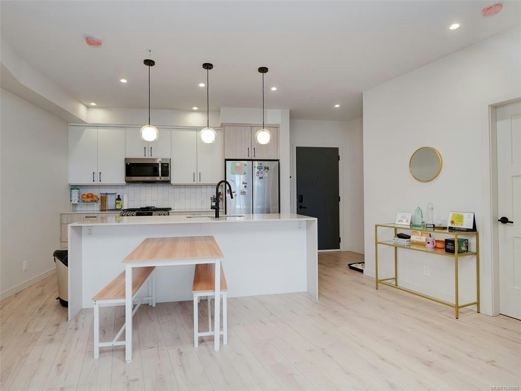 310-958 Pharoah Mews, Langford, BC, V9B 7A1