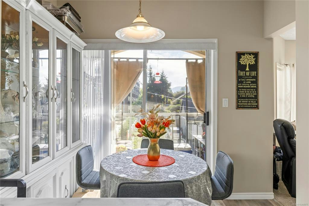 405-220 W Island Highway, Parksville, BC, V9P 2P3 - 9