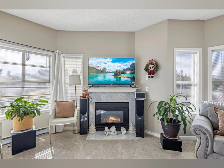 405-220 W Island Highway, Parksville, BC, V9P 2P3 - 4