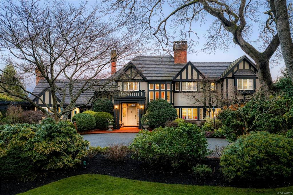 3475 Upper Terrace Road, Oak Bay, BC, V8R 6E6