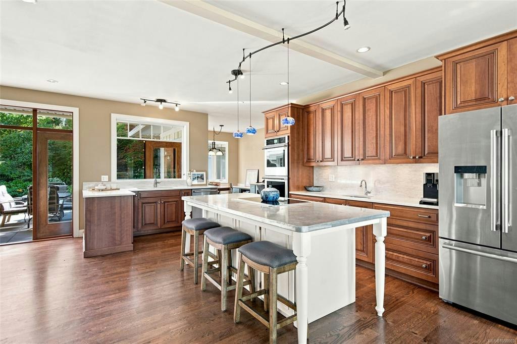 5455 Bayshore Drive - 4