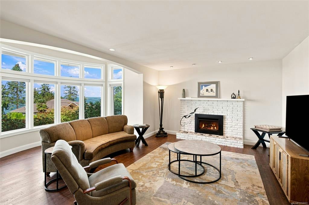 5455 Bayshore Drive - 2