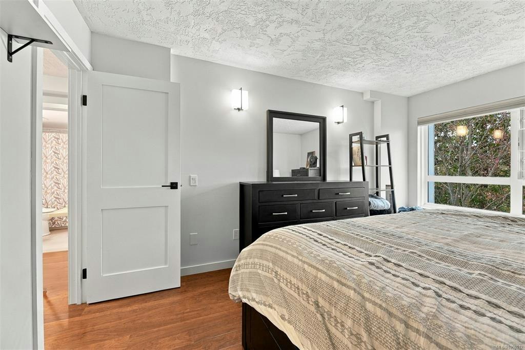 303-1500 Elford Street, Victoria, BC, V8R 3X8 - 16