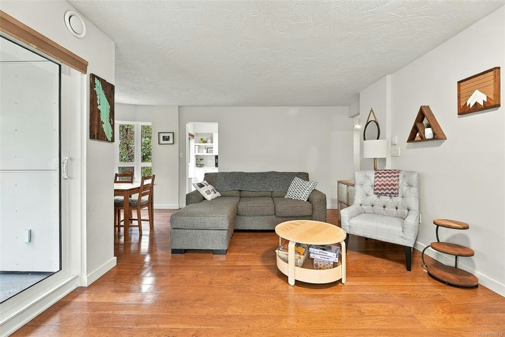 303-1500 Elford Street, Victoria, BC, V8R 3X8 - 10