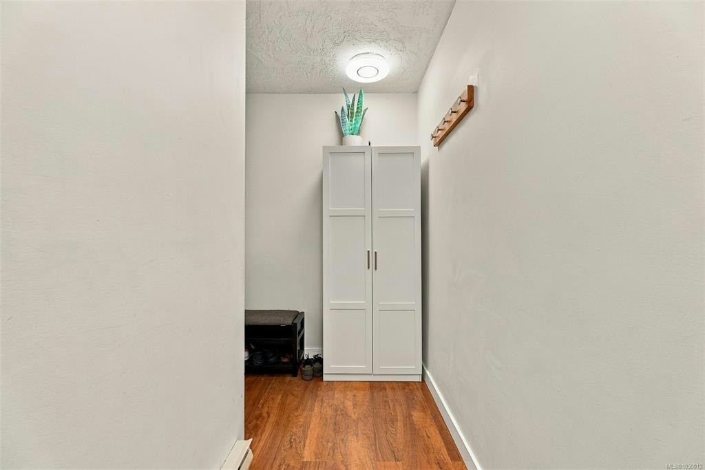 303-1500 Elford Street, Victoria, BC, V8R 3X8 - 23