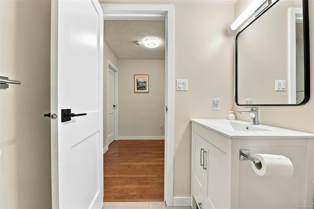 303-1500 Elford Street, Victoria, BC, V8R 3X8 - 21