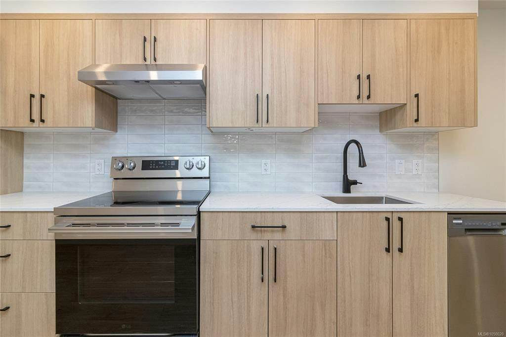 C-2235 Shelbourne Street, Victoria, BC, V8R 4L2 - 8