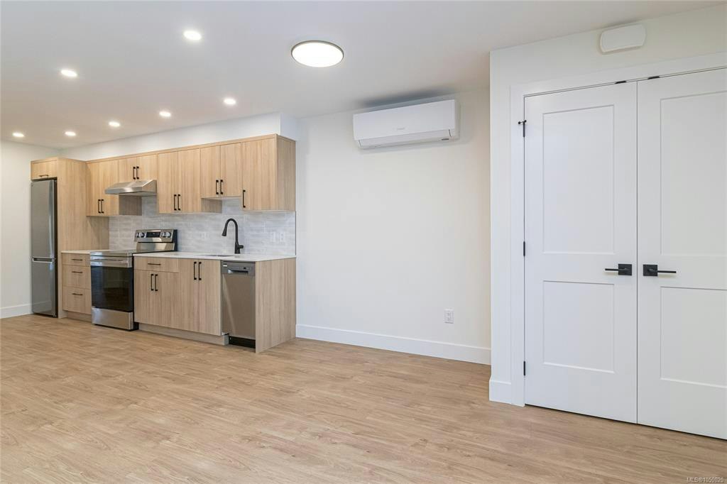 C-2235 Shelbourne Street, Victoria, BC, V8R 4L2 - 7