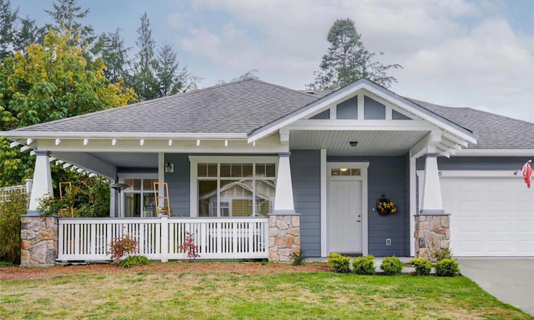 2386 Poplar Drive