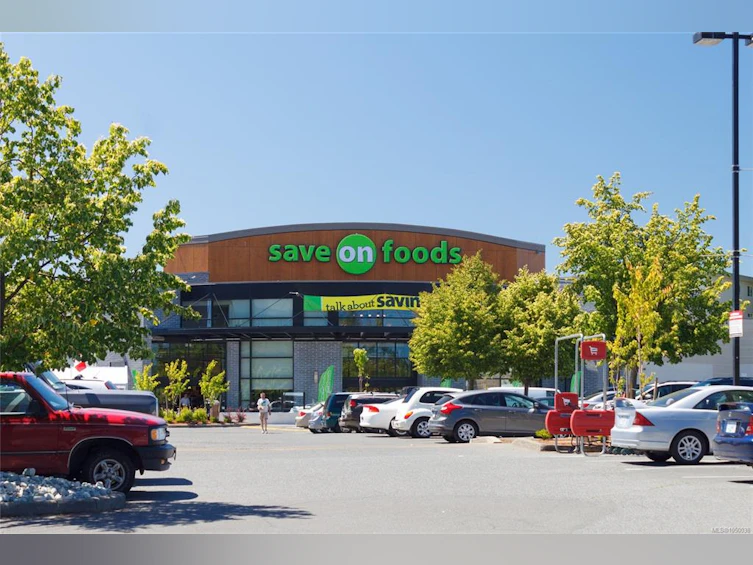 A-2235 Shelbourne Street, Victoria, BC, V8R 4L2 - 29