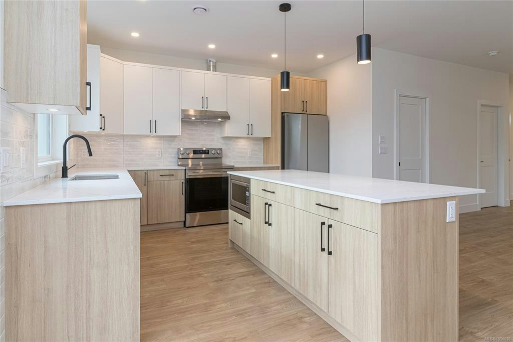 A-2235 Shelbourne Street, Victoria, BC, V8R 4L2 - 12
