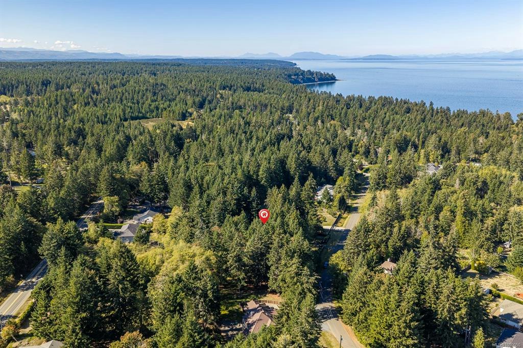 2219 Sea Lion Way, Comox, BC, V9J 1Y2 - 11