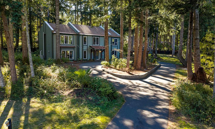2219 Sea Lion Way