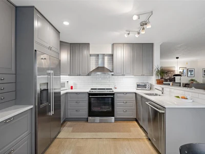 21-405 Quebec Street - 2
