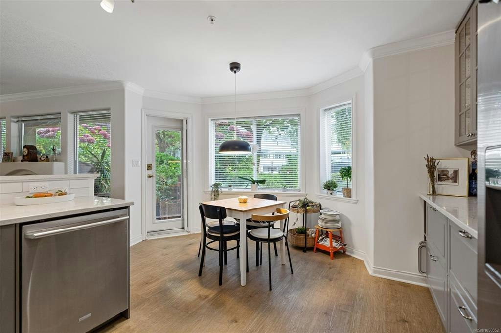 21-405 Quebec Street - 3