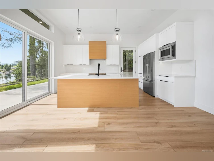 8394 Sa Seen Os Road, Youbou, BC, V0R 3E1 - 28