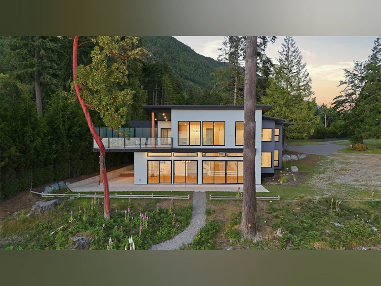 8394 Sa Seen Os Road, Youbou, BC, V0R 3E1 - 4