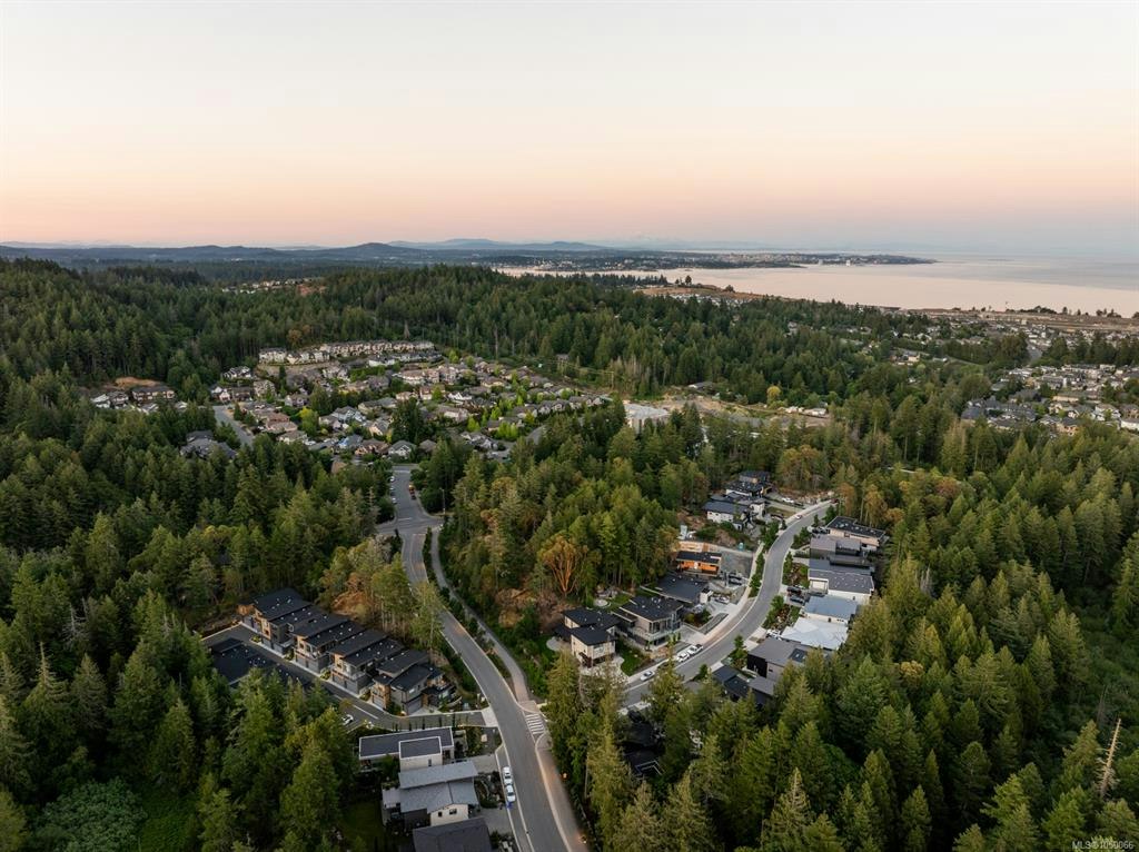20-3921 Olympian Way, Colwood, BC, V9C 0T1