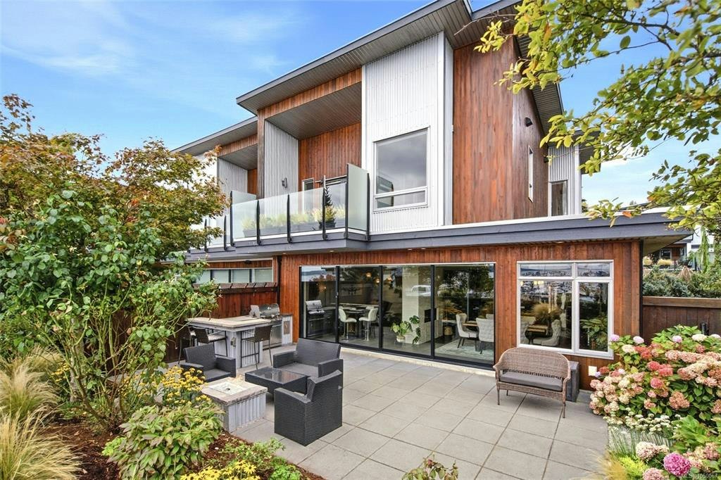 111-744 Handy Road, Mill Bay, BC, V0R 2P1