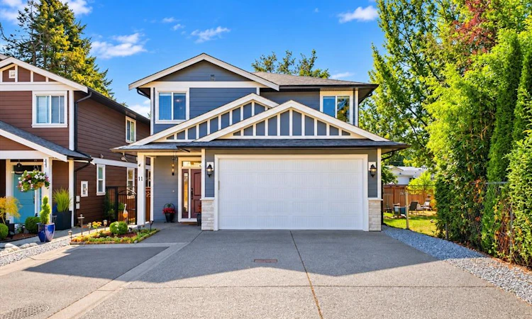 11-3205 Gibbins Road