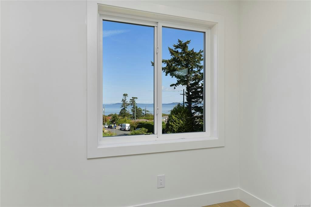 1-4430 Shore Way, Saanich, BC, V8N 3T9 - 17